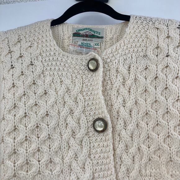 Aran Crafts Wool Cable Knit Button Cardigan Fisherman Old Money Ivory NEW XS - Picture 4 of 13